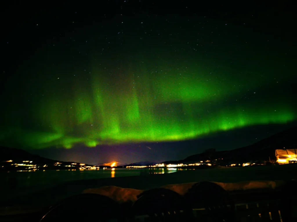 Polarlichter am Romsdalfjord